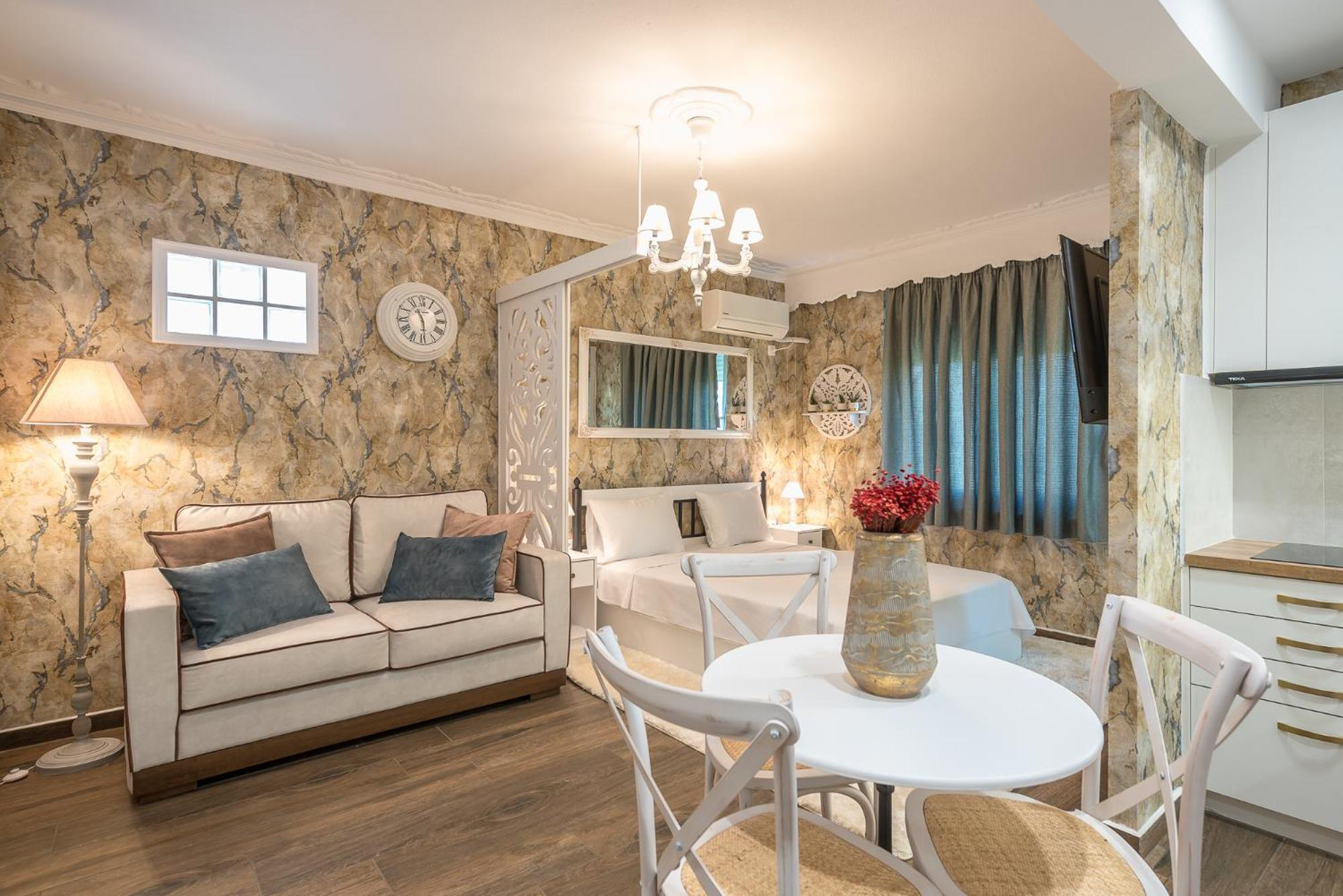 Modern Comfort In Neos Kosmos Metro Apartment *